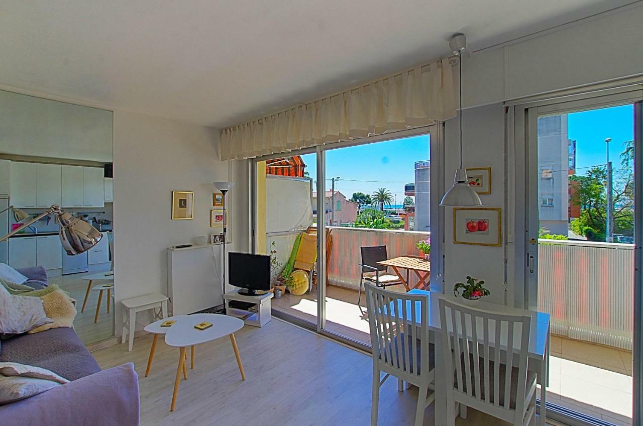 Le Lutin Apartment Saint-Laurent-du-Var Exterior photo