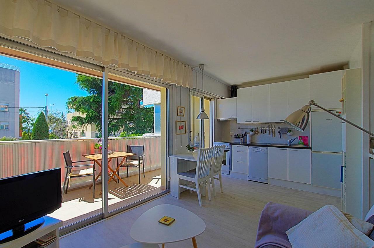 Le Lutin Apartment Saint-Laurent-du-Var Exterior photo